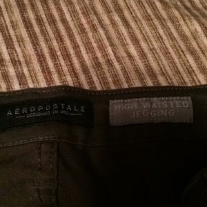 Woman’s Aeropostale jeans